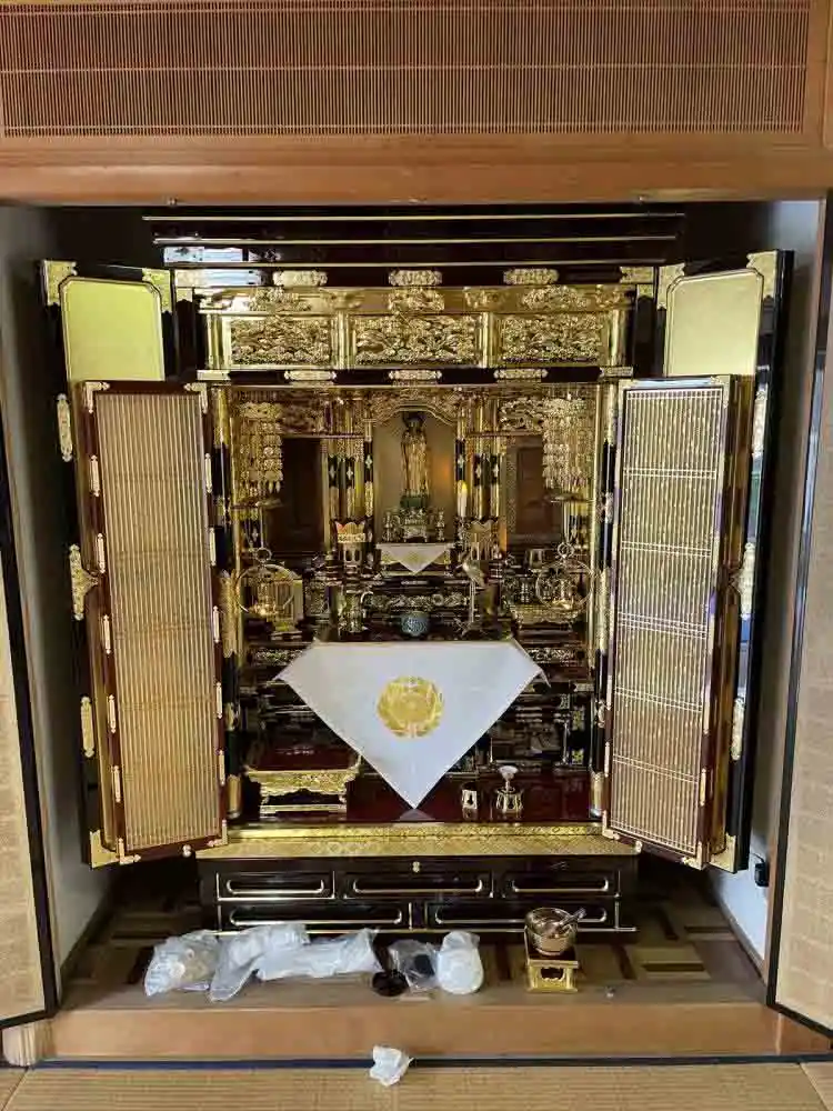 愛知県 刈谷市でのCLEANING事例：「割れ・塗装剥がれ・金具の緩み」が進んだお仏壇を、次の世代へ受け継げる状態に整えた総修復事例